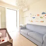 Max Kitehouse Stagnone