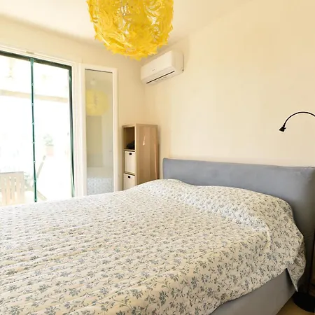 Max Kitehouse Stagnone Holiday home