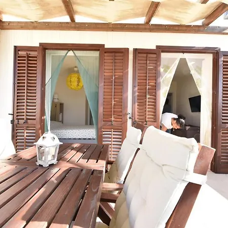 Max Kitehouse Stagnone Holiday home *