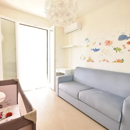 Max Kitehouse Stagnone