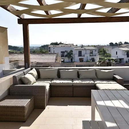 Max Kitehouse Stagnone * Marsala