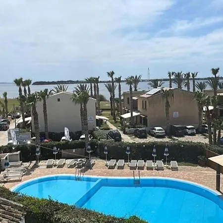 Max Kitehouse Stagnone